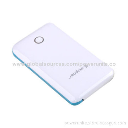 Built-in Cable, Dual USB Ports, Portable Power Bank for Smart Phone